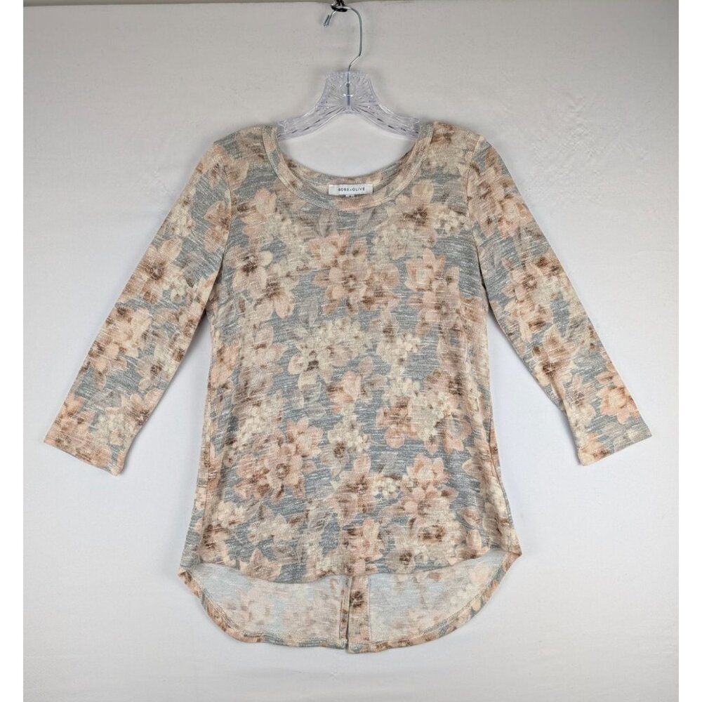 Rose + Olive Floral Print‎ 3/4 Sleeve High-Low Hem Top Small